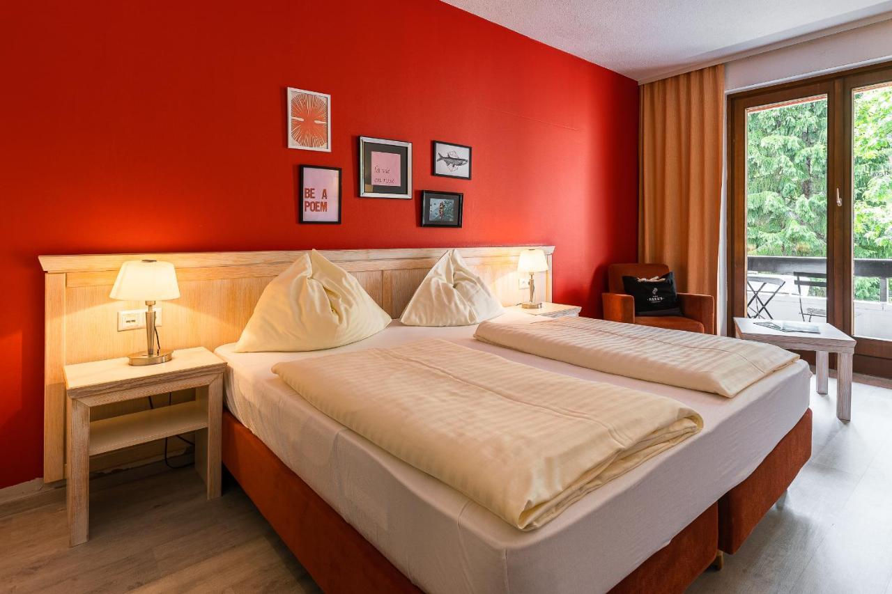Hotel Parks Velden am Wörthersee Exteriör bild